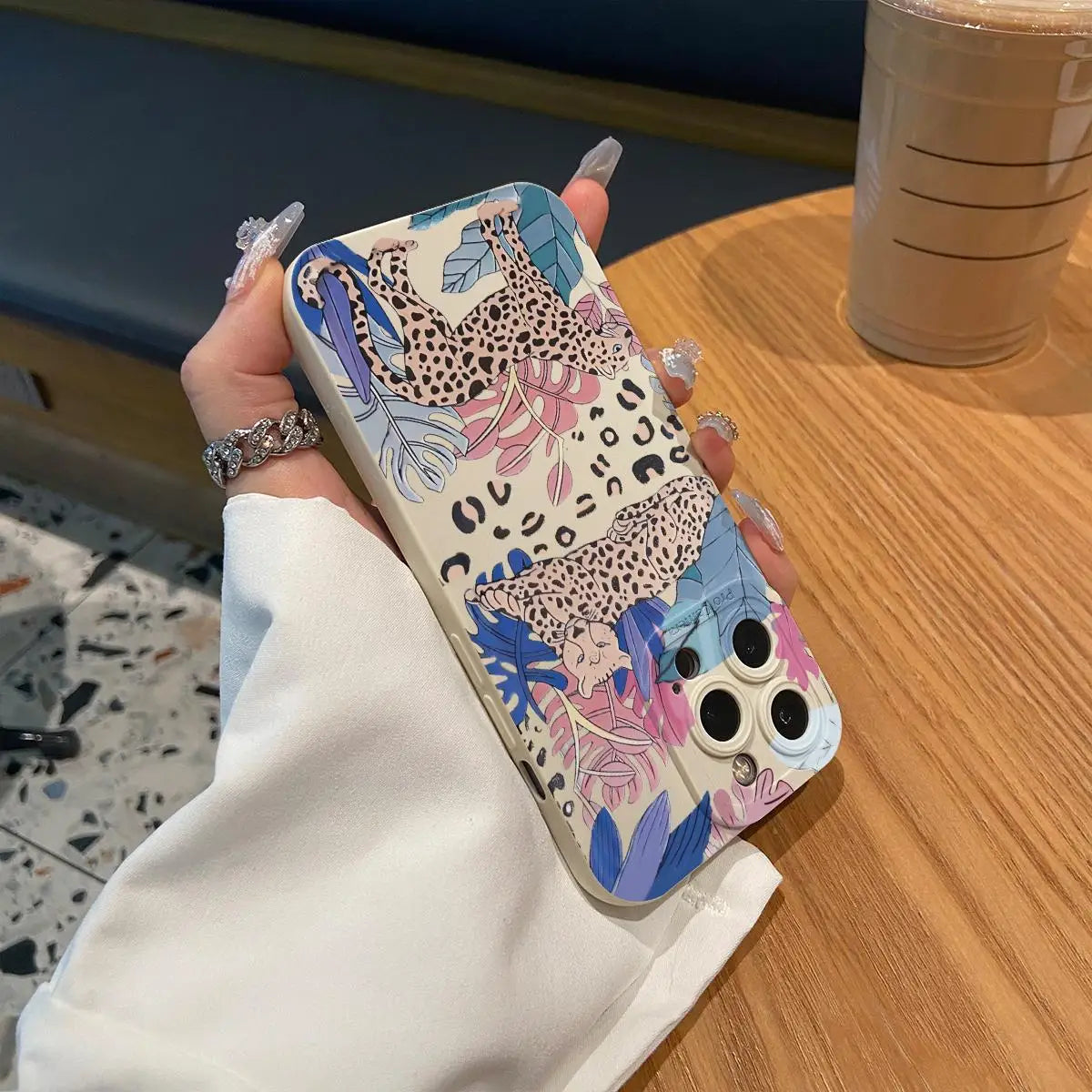 Creative Leopard Pattern Phone Case Phone Accessories Compatible with IPhone 16 Pro Max 15 Pro 14Plus 13 12 11 XR X/XS