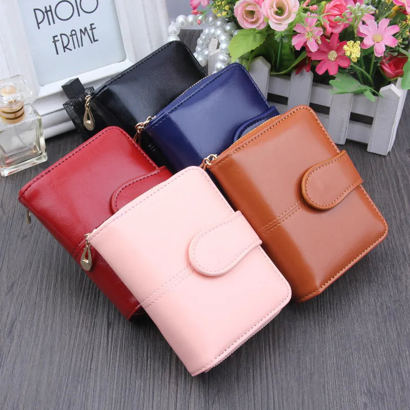 Women's Leather Wallet Bifold Clutch Bag Credit Card Holder Pocket Wallet Multi-functional Wallet Fashionable and Casual Wallet