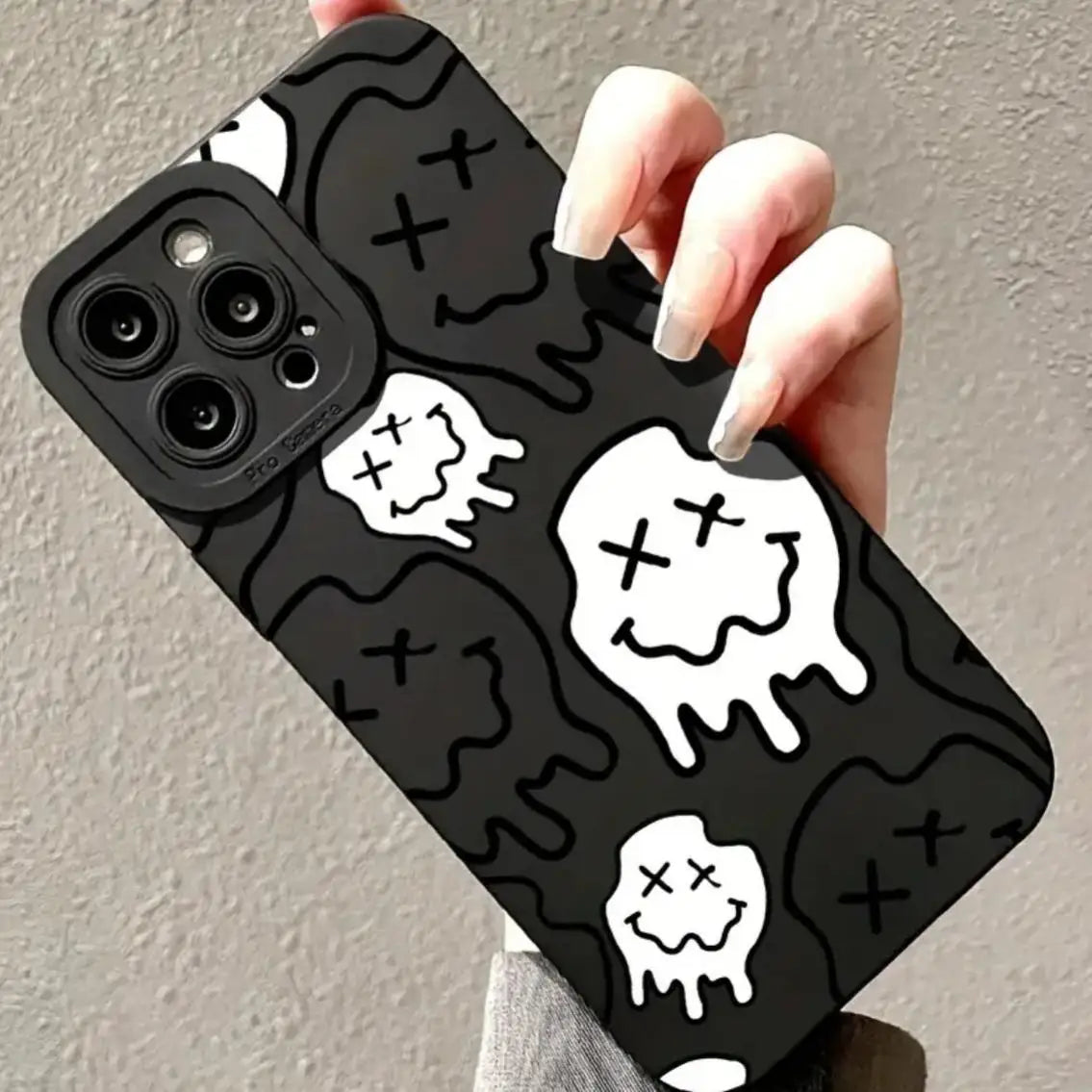 Creative Skull Pattern Phone Case, Shockproof Decorative Phone Accessories Compatible with IPhone 16 Pro Max 15 Pro 14Plus 13 12